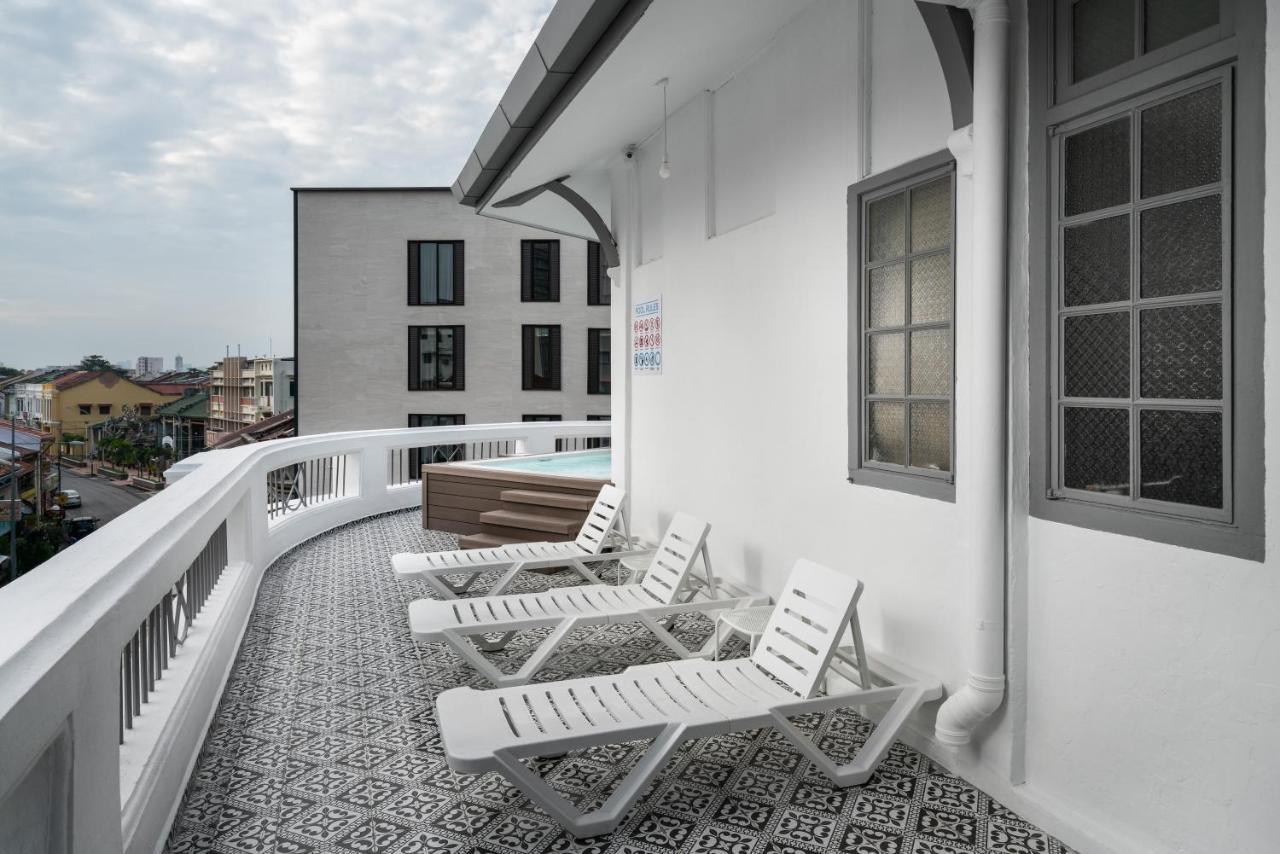 Modern Hotel Georgetown Exterior photo